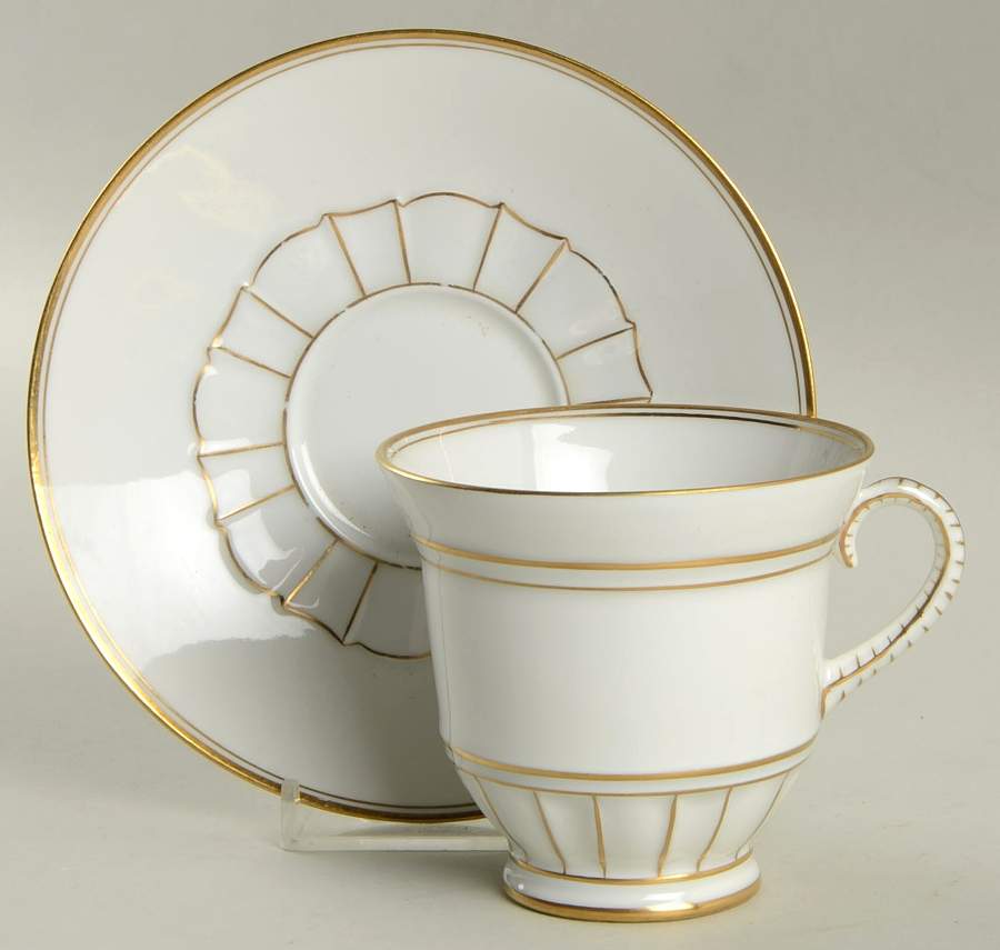 Offenback Flat Cup & Saucer Set by Bing & Grondahl-1