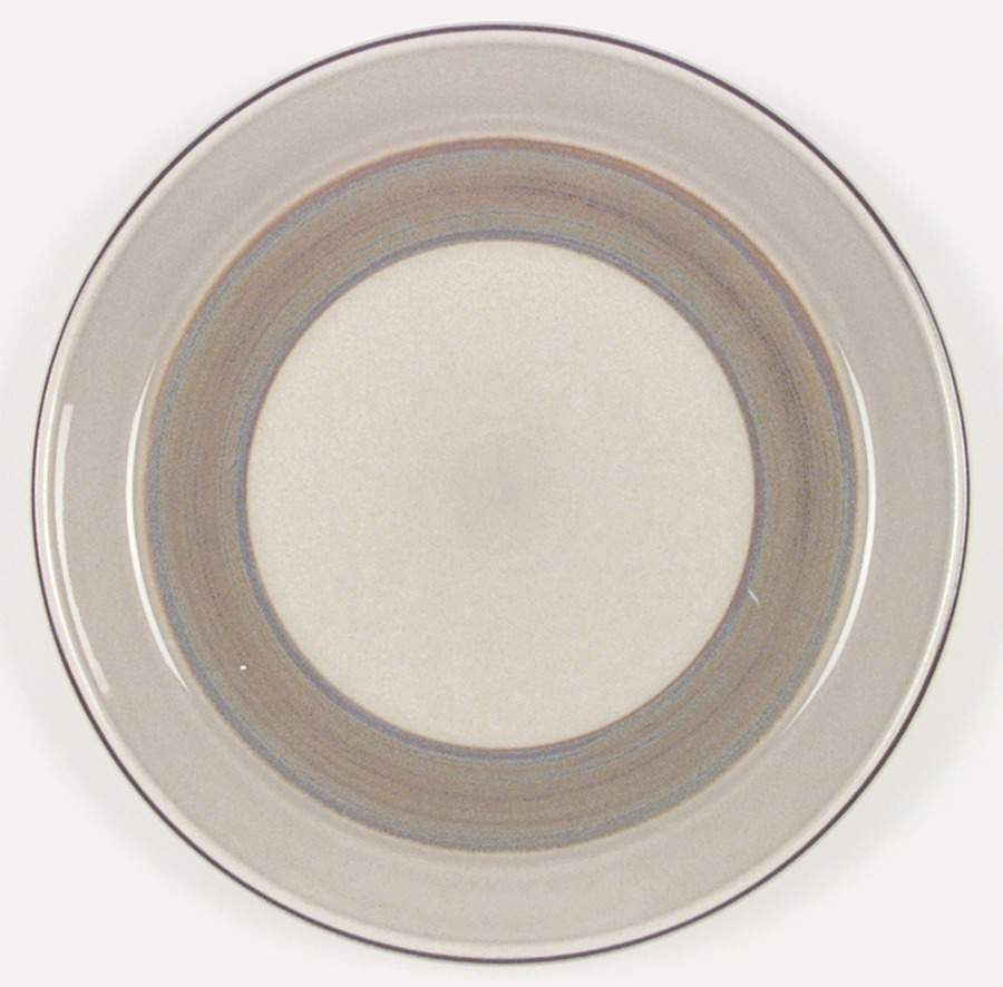 Peru Large Dinner Plate by Bing & Grondahl-1
