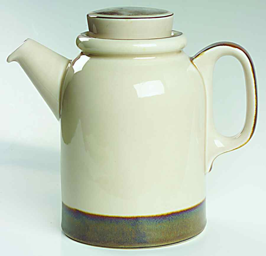 Peru Coffee Pot & Lid by Bing & Grondahl-1