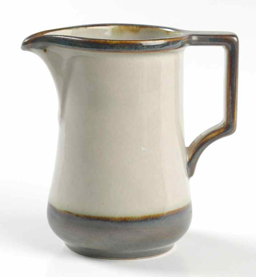 Peru Creamer by Bing & Grondahl-1