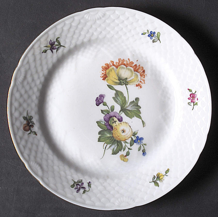 Saxon Flower (White Background) Dessert/Pie Plate by Bing & Grondahl-1