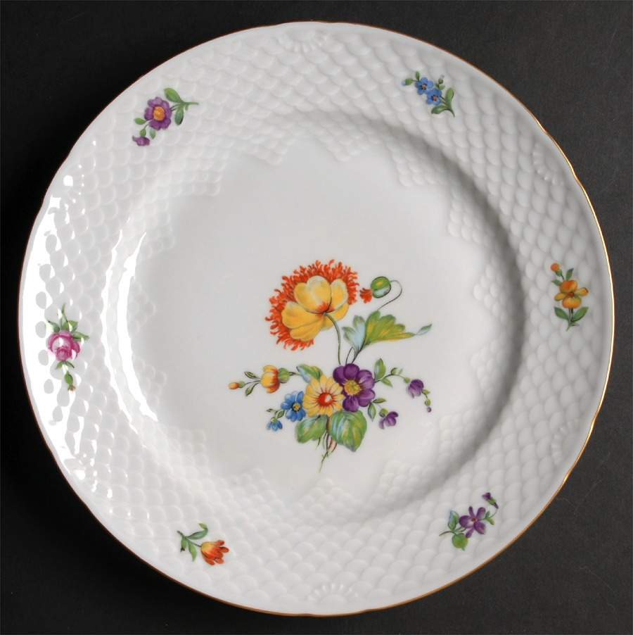 Saxon Flower (White Background) Large Dinner Plate by Bing & Grondahl-1