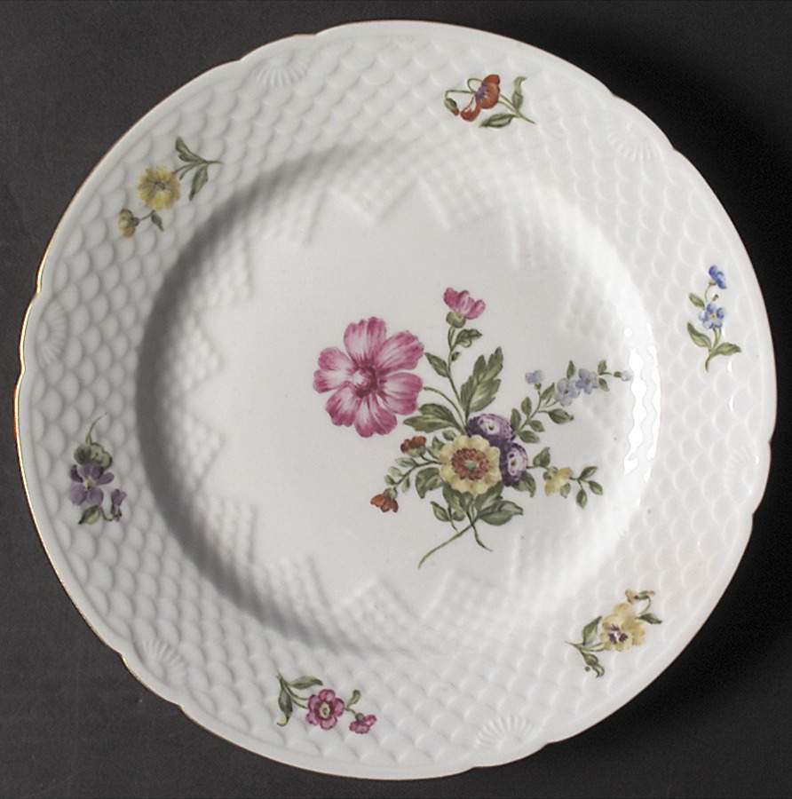 Saxon Flower (White Background) Dinner Plate by Bing & Grondahl-1