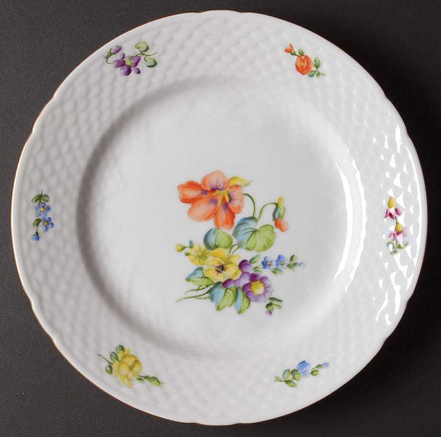 Saxon Flower (White Background) Dinner Plate by Bing & Grondahl-1