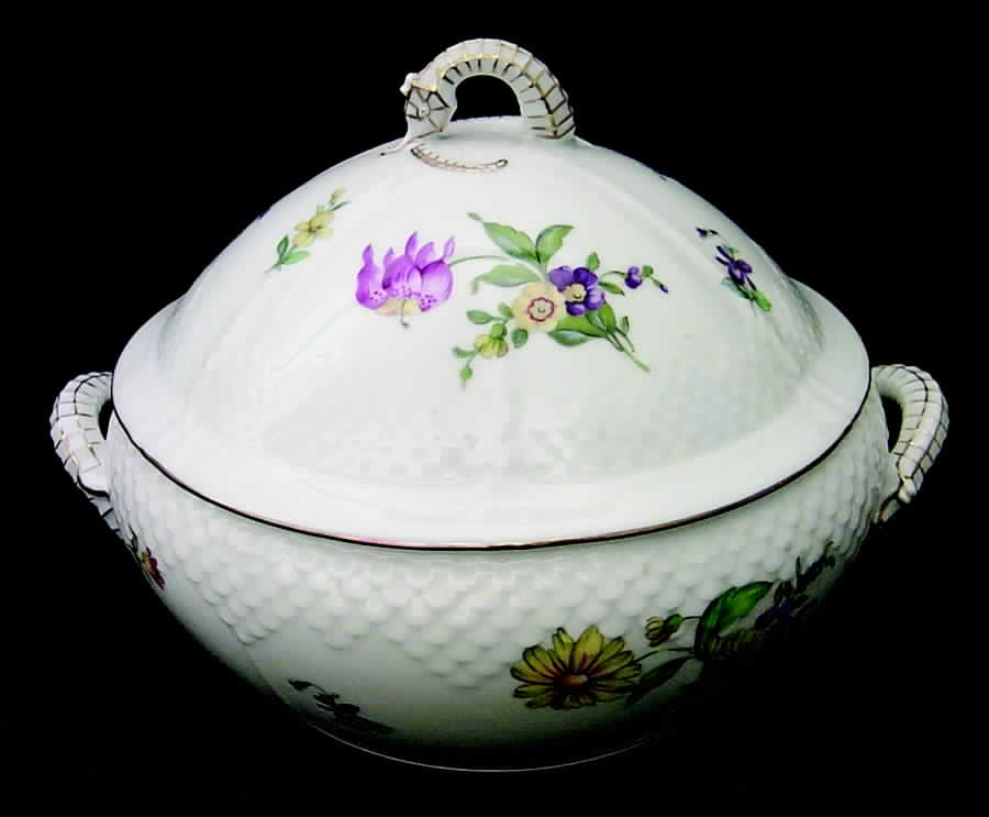 Saxon Flower (White Background) Round Covered Vegetable by Bing & Grondahl-1