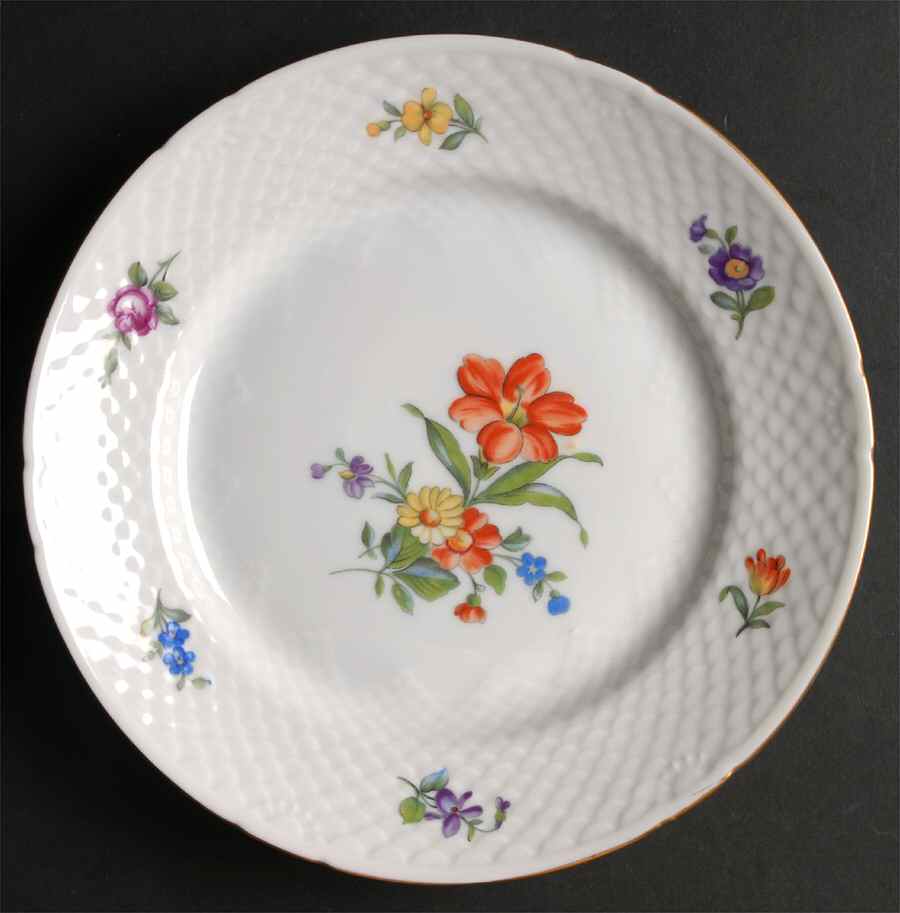 Saxon Flower (White Background) Luncheon Plate by Bing & Grondahl-1