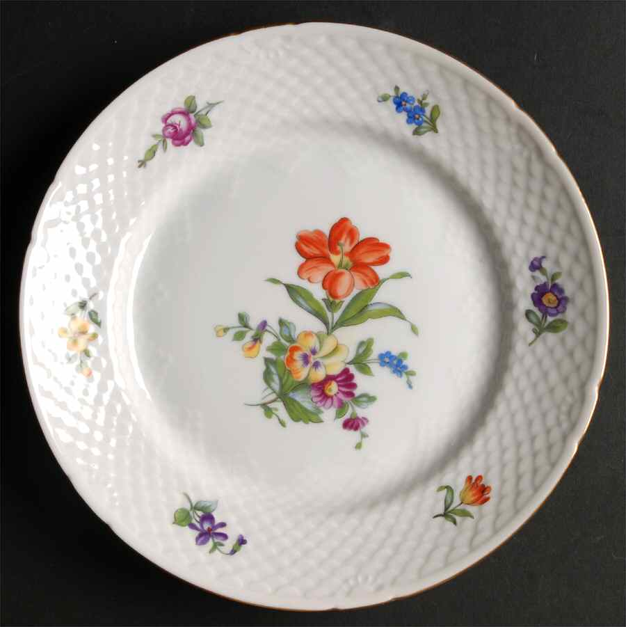 Saxon Flower (White Background) Luncheon Plate by Bing & Grondahl-1
