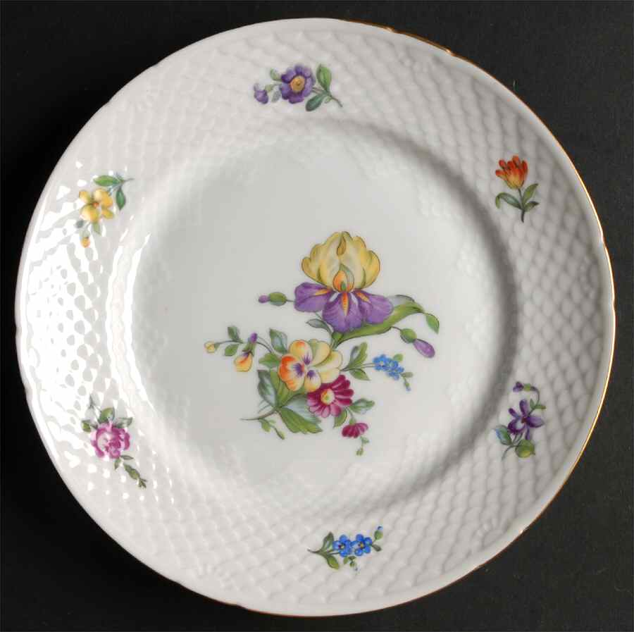 Saxon Flower (White Background) Luncheon Plate by Bing & Grondahl-1