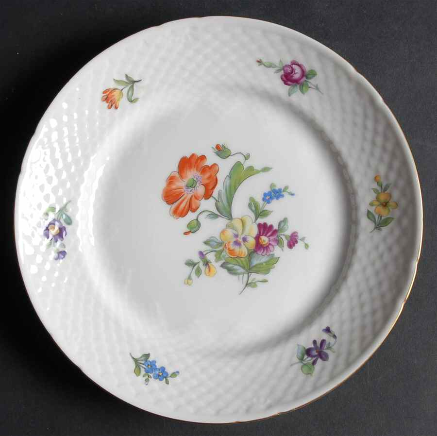 Saxon Flower (White Background) Luncheon Plate by Bing & Grondahl-1