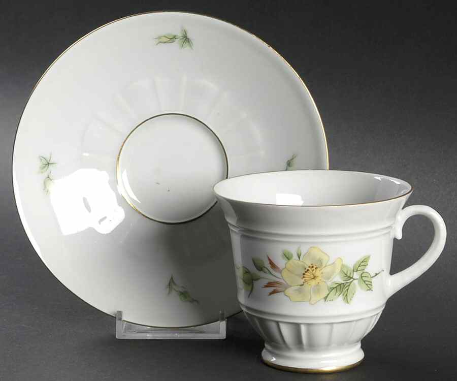 Scotch Rose II Footed Cup & Saucer Set by Bing & Grondahl-1