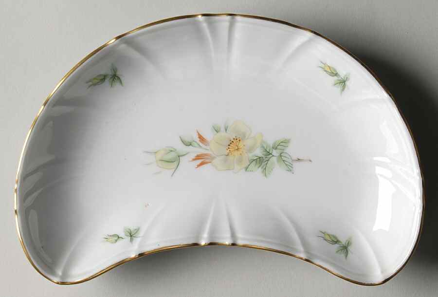 Scotch Rose II Crescent Salad Plate by Bing & Grondahl-1