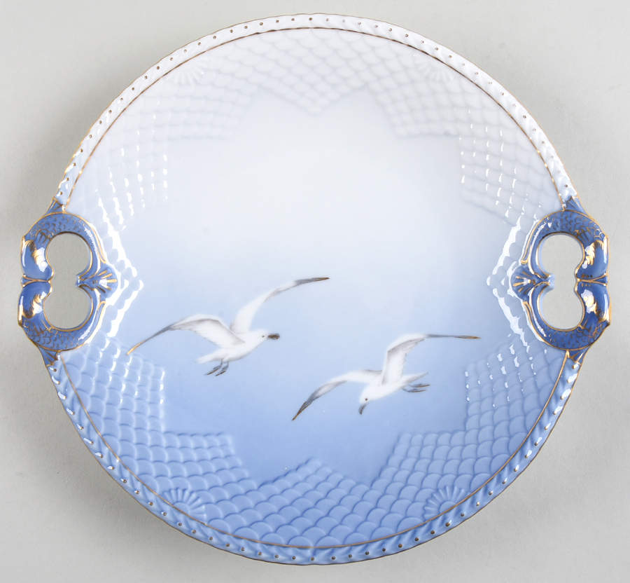 Seagull Handled Cake Plate by Bing & Grondahl-1