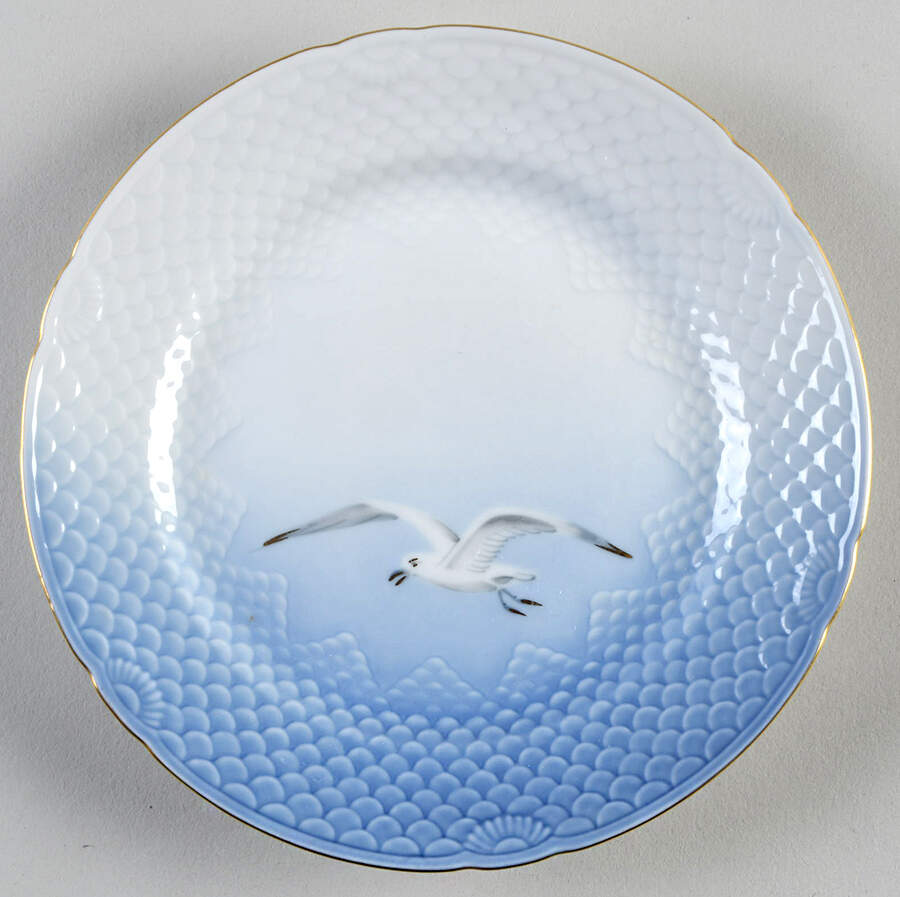 Seagull Dessert/Pie Plate by Bing & Grondahl-1