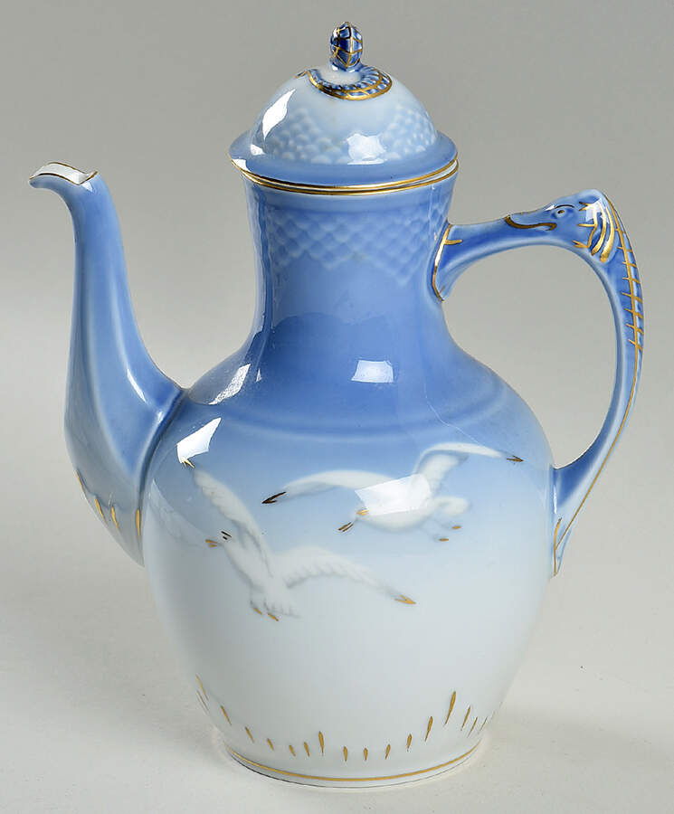 Seagull Small Coffee Pot & Lid by Bing & Grondahl-1