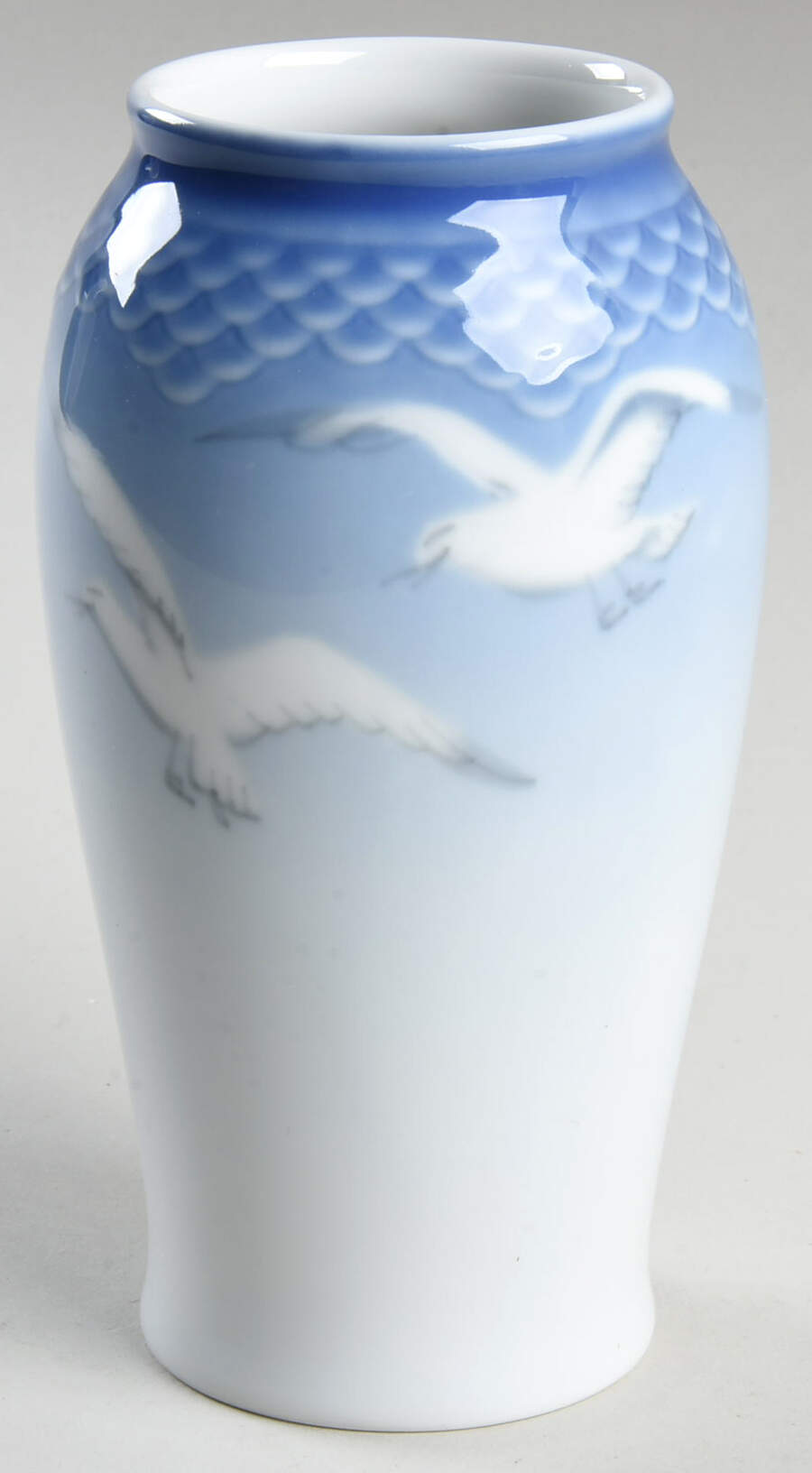 Seagull 5" No Gold Vase by Bing & Grondahl-1