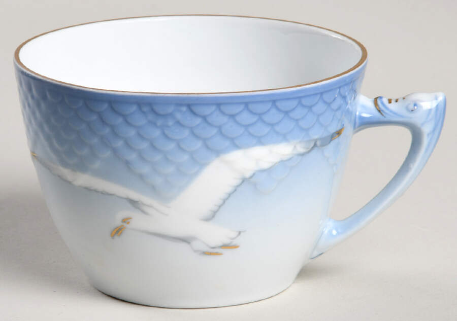 Seagull Flat Cup by Bing & Grondahl-1