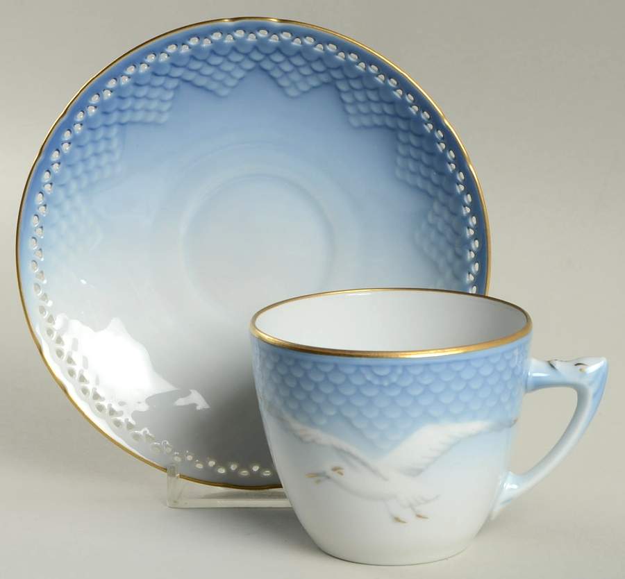 Seagull Flat Cup & Saucer Set by Bing & Grondahl-1