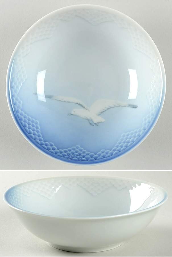 Seagull Coupe Cereal Bowl W/No Gold Trim by Bing & Grondahl-1