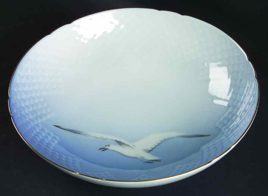 Seagull 8" Round Vegetable Bowl by Bing & Grondahl-1