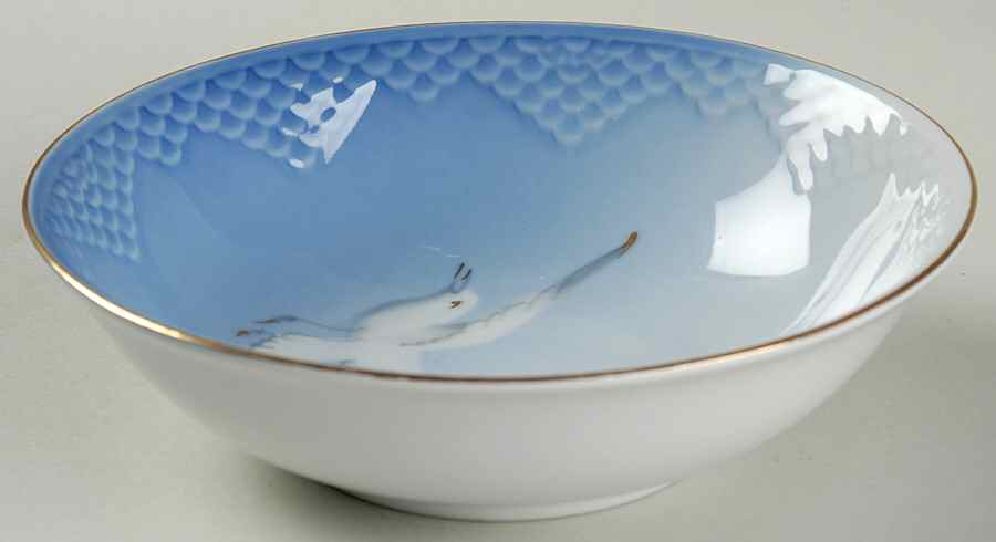 Seagull Coupe Cereal Bowl by Bing & Grondahl-1
