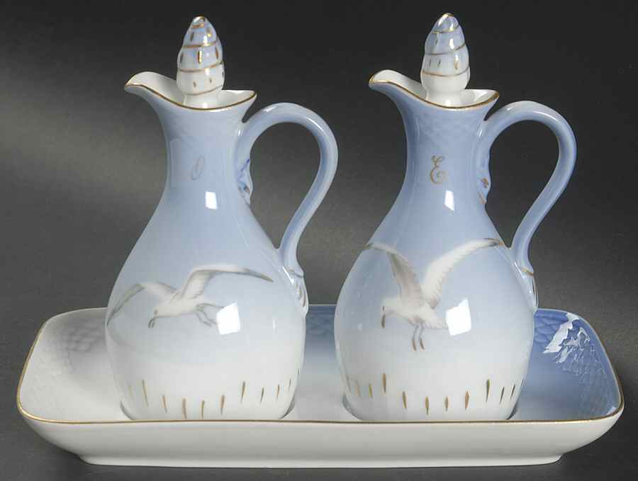 Seagull Vinegar and Oil Tray Set by Bing & Grondahl-1