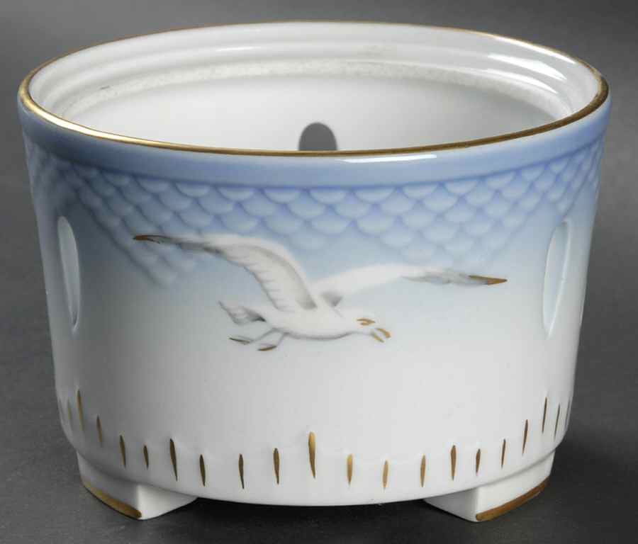 Seagull Bottom for 2 Pc Warmer Stand by Bing & Grondahl-1