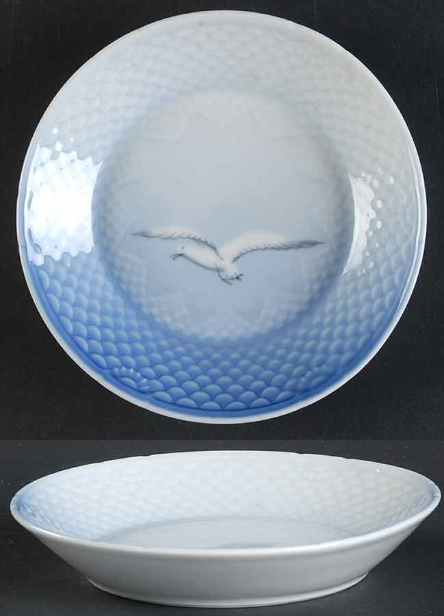 Seagull Fruit/Dessert (Sauce) Bowl No Gold by Bing & Grondahl-1