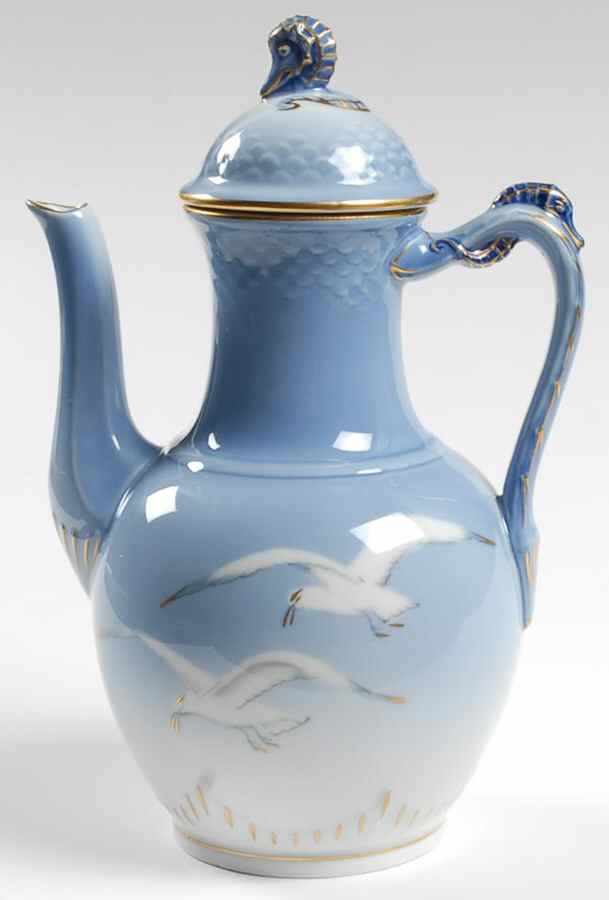 Seagull Small Coffee Pot & Lid by Bing & Grondahl-1