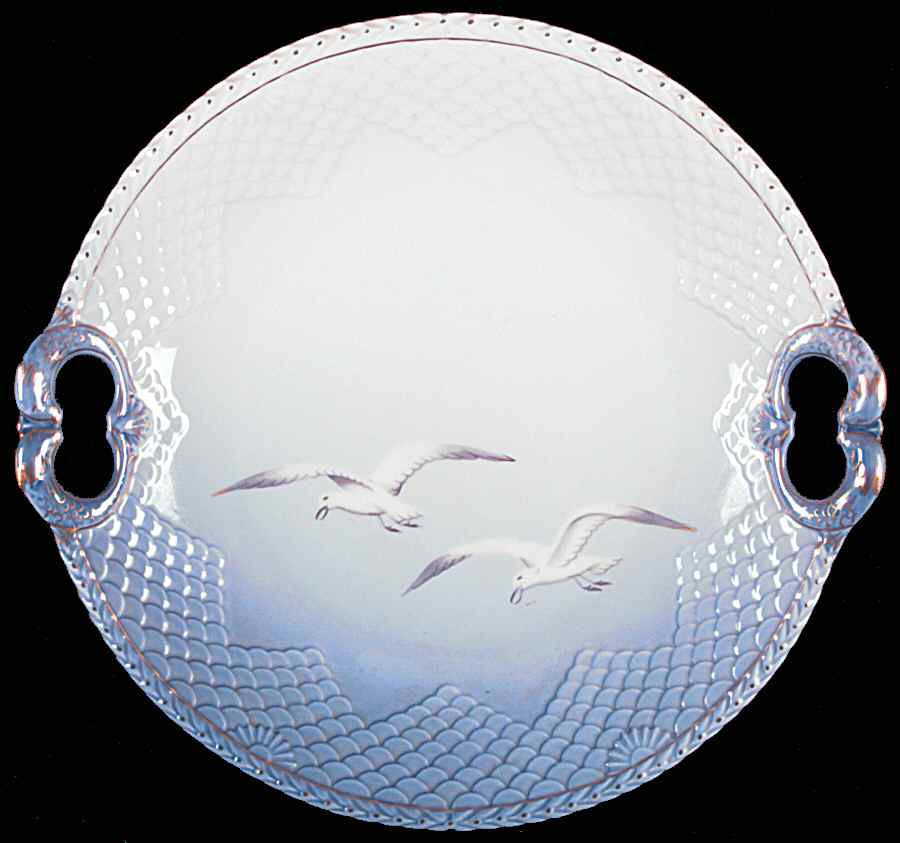 Seagull Handled Cake Plate by Bing & Grondahl-1