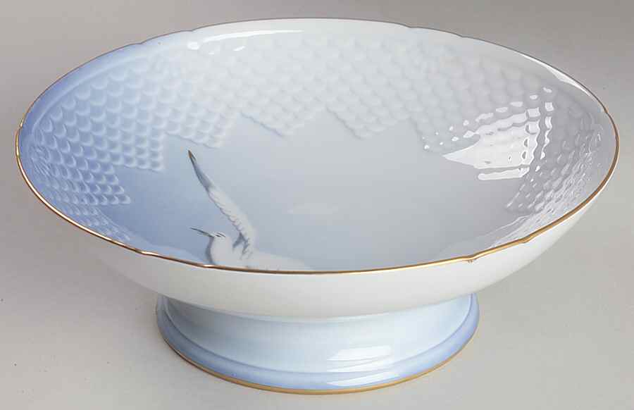 Seagull Low Footed Cake Plate by Bing & Grondahl-1