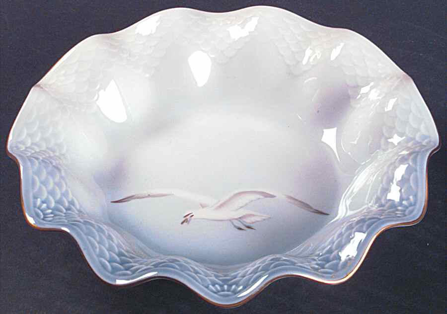 Seagull Bon Bon by Bing & Grondahl-1