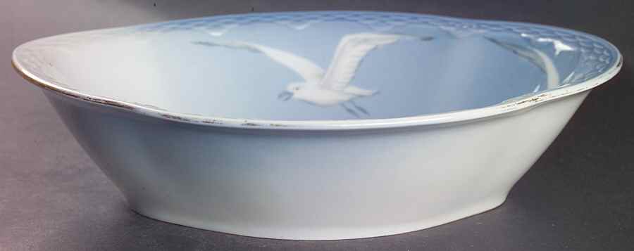 Seagull 9" Oval Vegetable Bowl by Bing & Grondahl-1