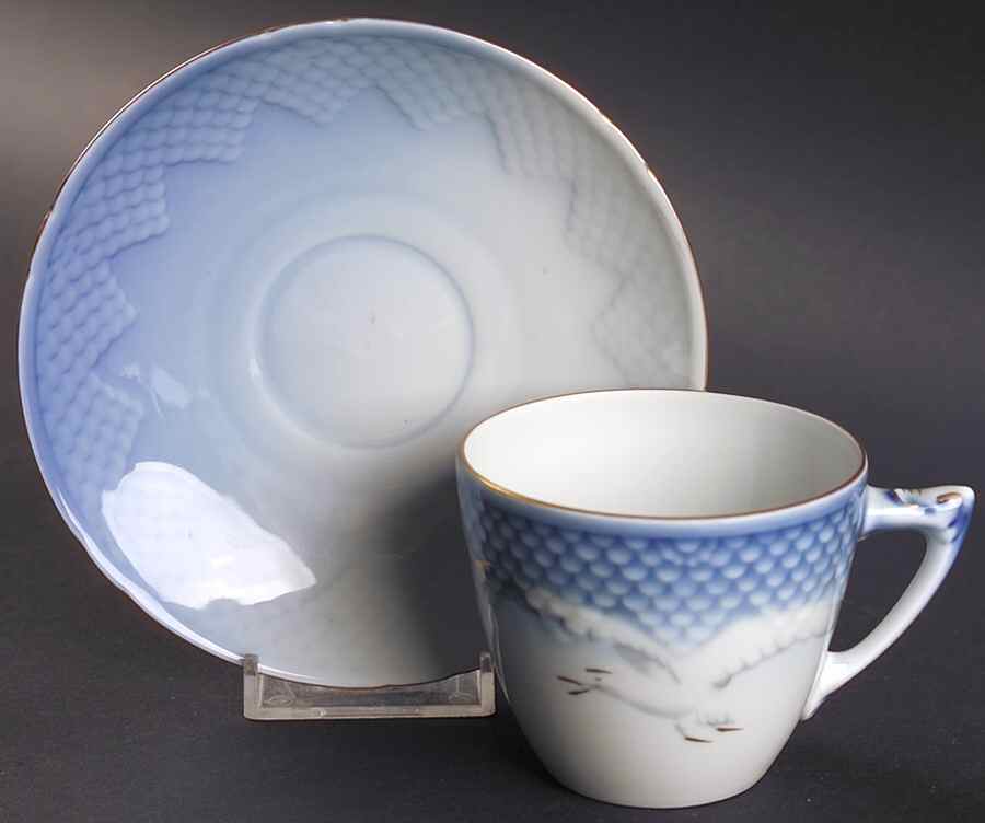Seagull Flat Cup & Saucer Set by Bing & Grondahl-1