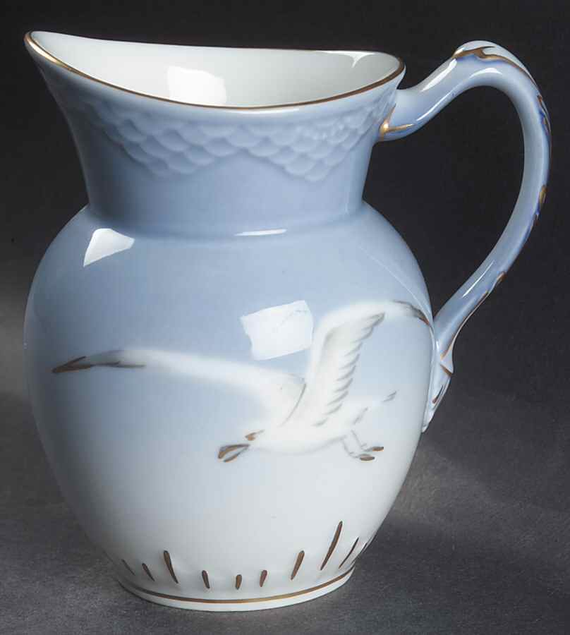 Seagull Creamer by Bing & Grondahl-1