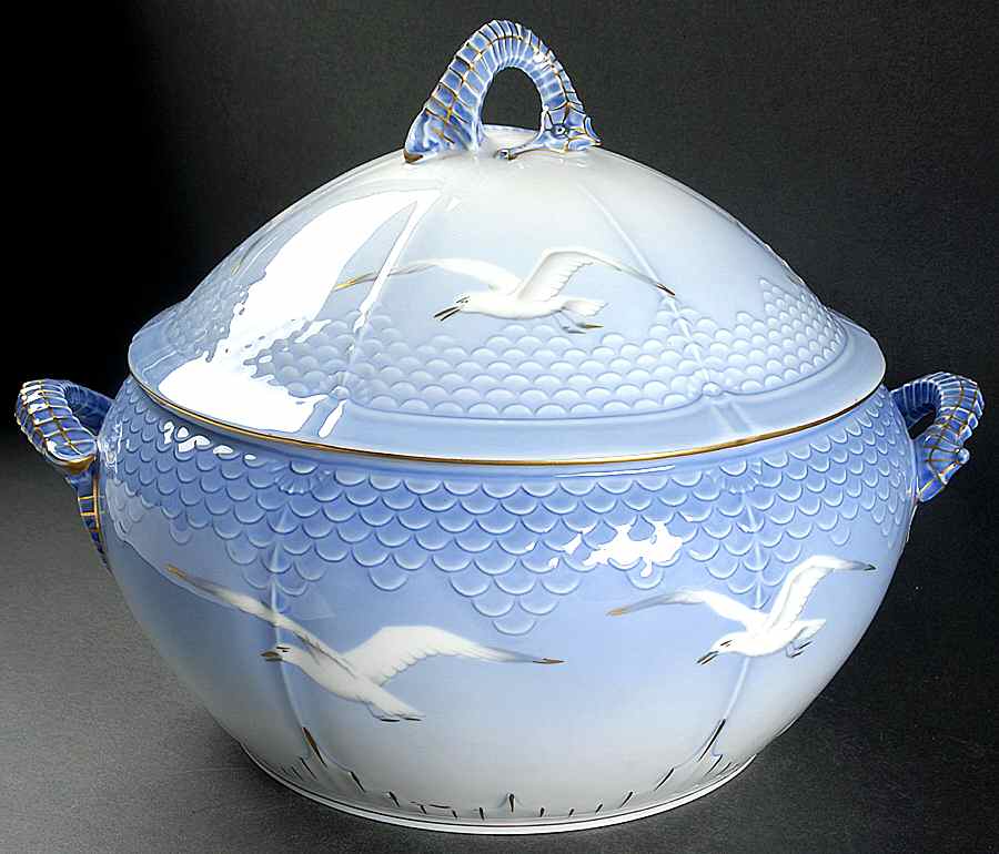 Seagull Tureen & Lid by Bing & Grondahl-1