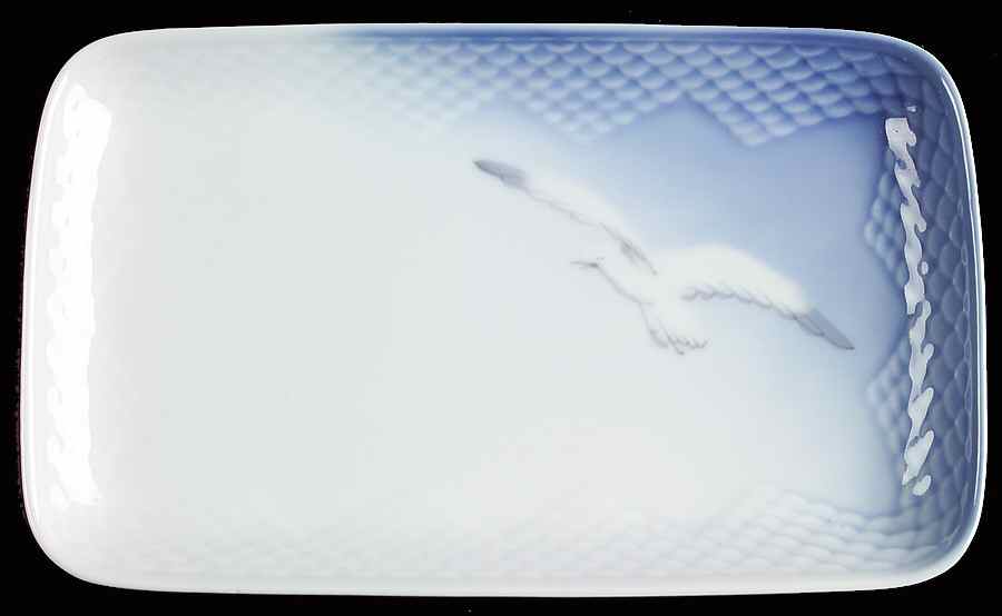 Seagull Rectangular Tray by Bing & Grondahl-1