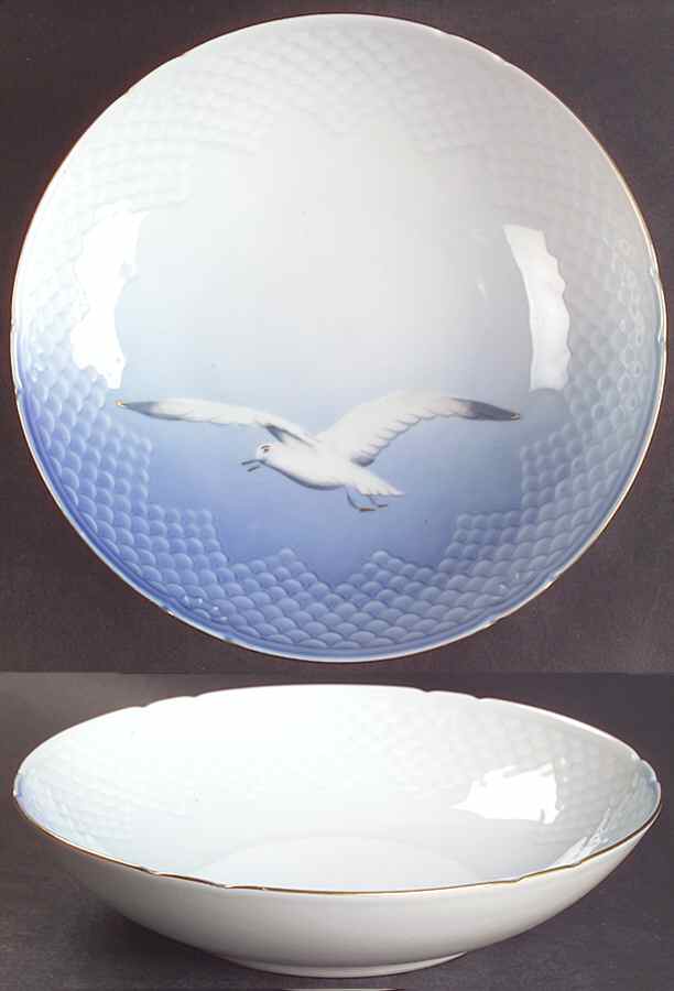Seagull 7" Round Vegetable Bowl by Bing & Grondahl-1