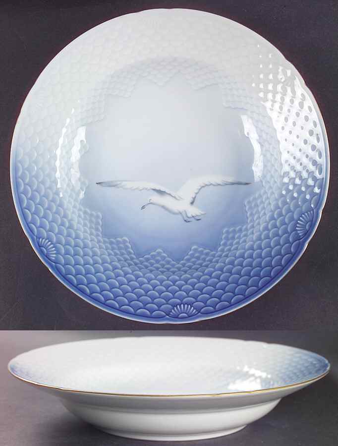 Seagull Large Rim Soup Bowl by Bing & Grondahl-1