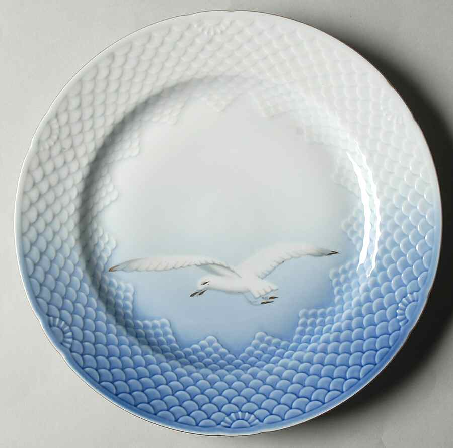 Seagull Large Dinner Plate by Bing & Grondahl-1