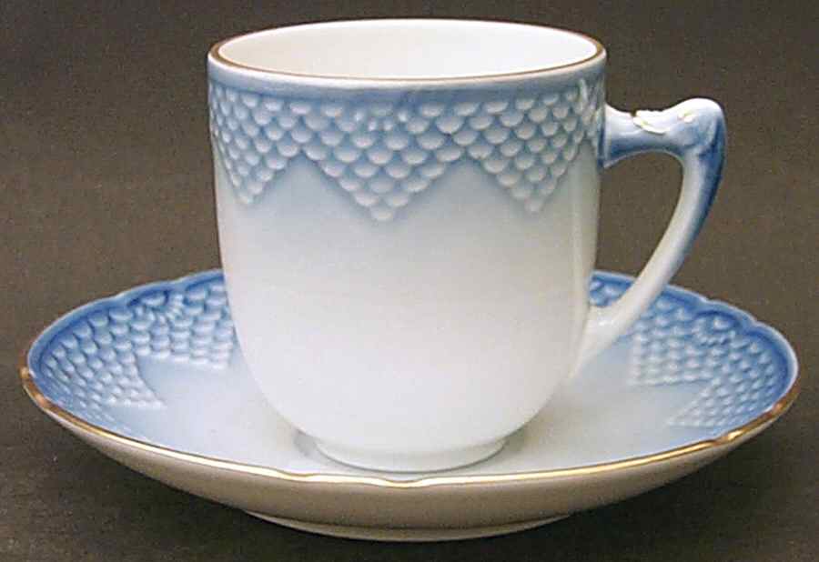 Sea Shell Flat Demitasse Cup & Saucer Set by Bing & Grondahl-1