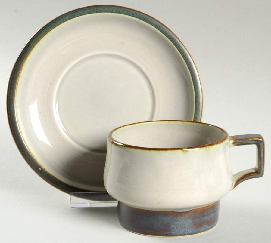 Tema Flat Cup & Saucer Set by Bing & Grondahl-1