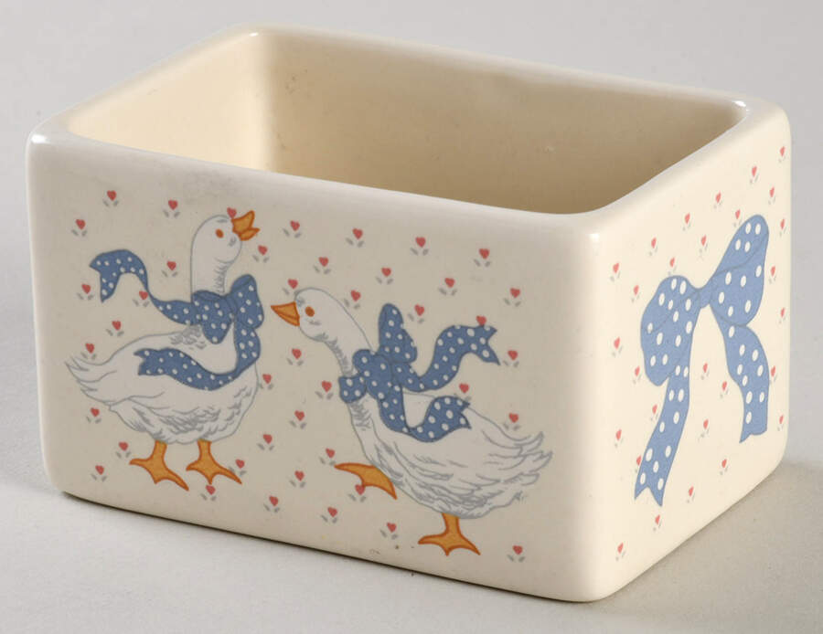 Aunt Rhody Sweetener Holder by Brick Oven-1