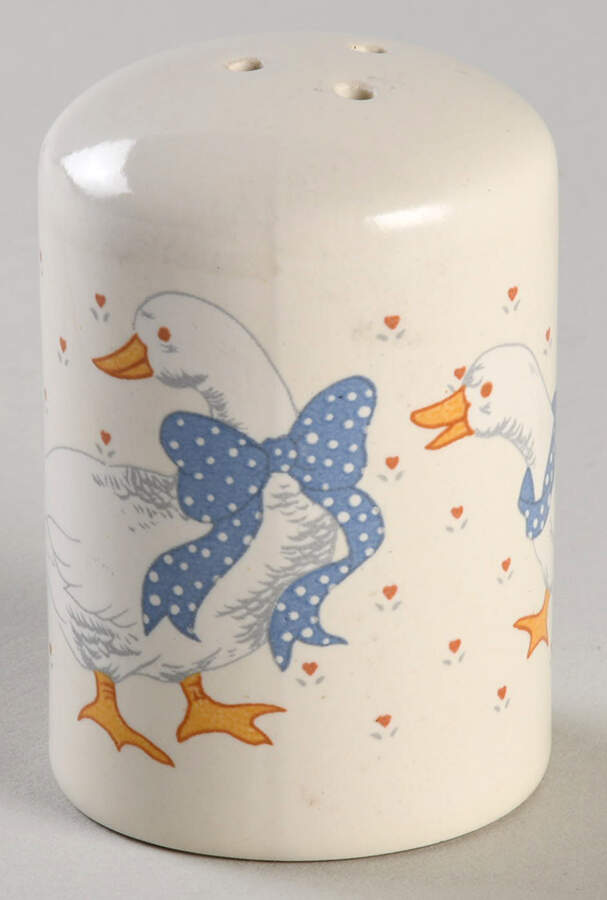 Aunt Rhody Pepper Shaker by Brick Oven-1