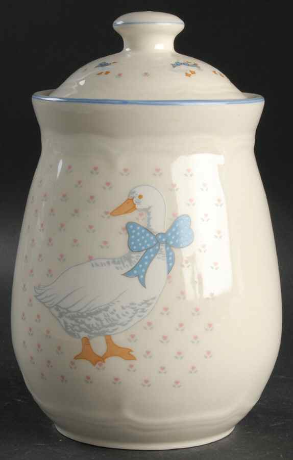 Aunt Rhody Medium Canister & Lid by Brick Oven-1