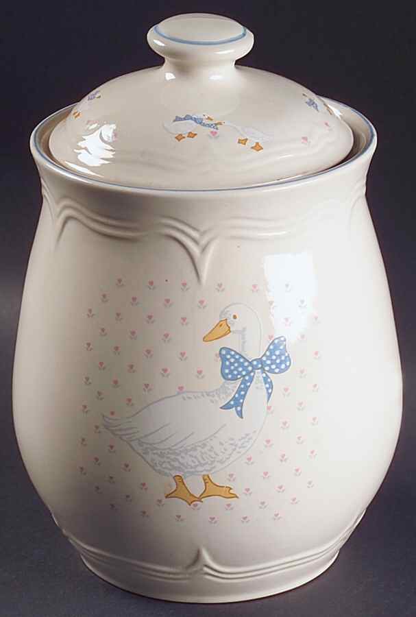Aunt Rhody Large Canister & Lid by Brick Oven-1