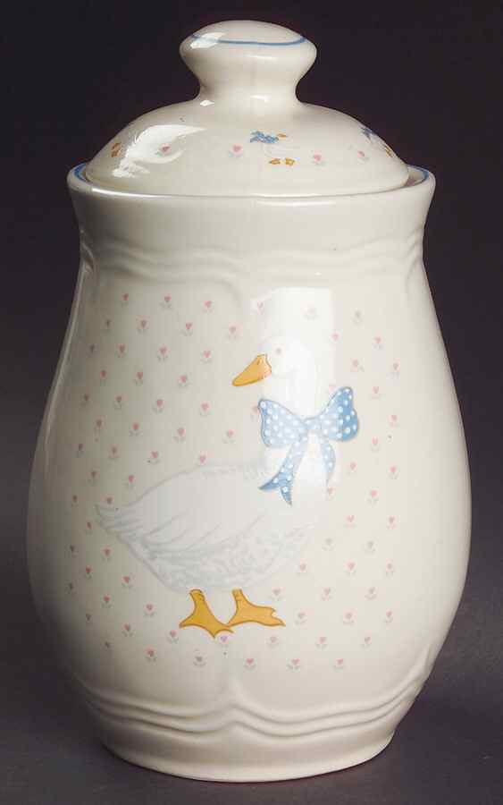 Aunt Rhody Small Canister & Lid by Brick Oven-1