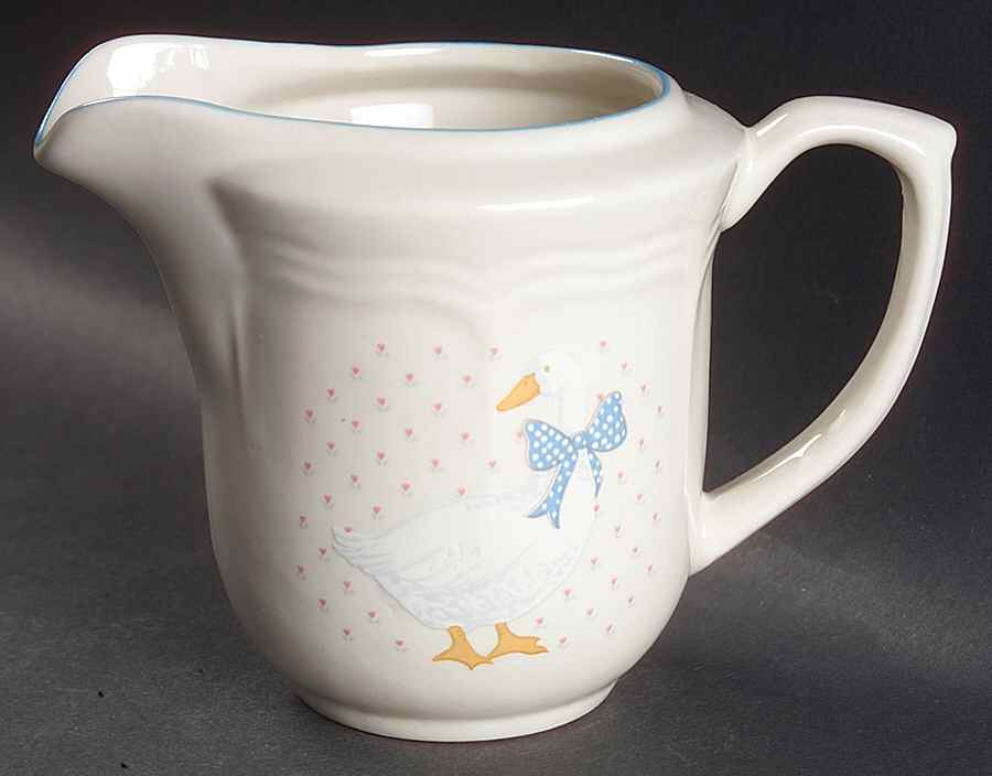 Aunt Rhody Creamer by Brick Oven-1