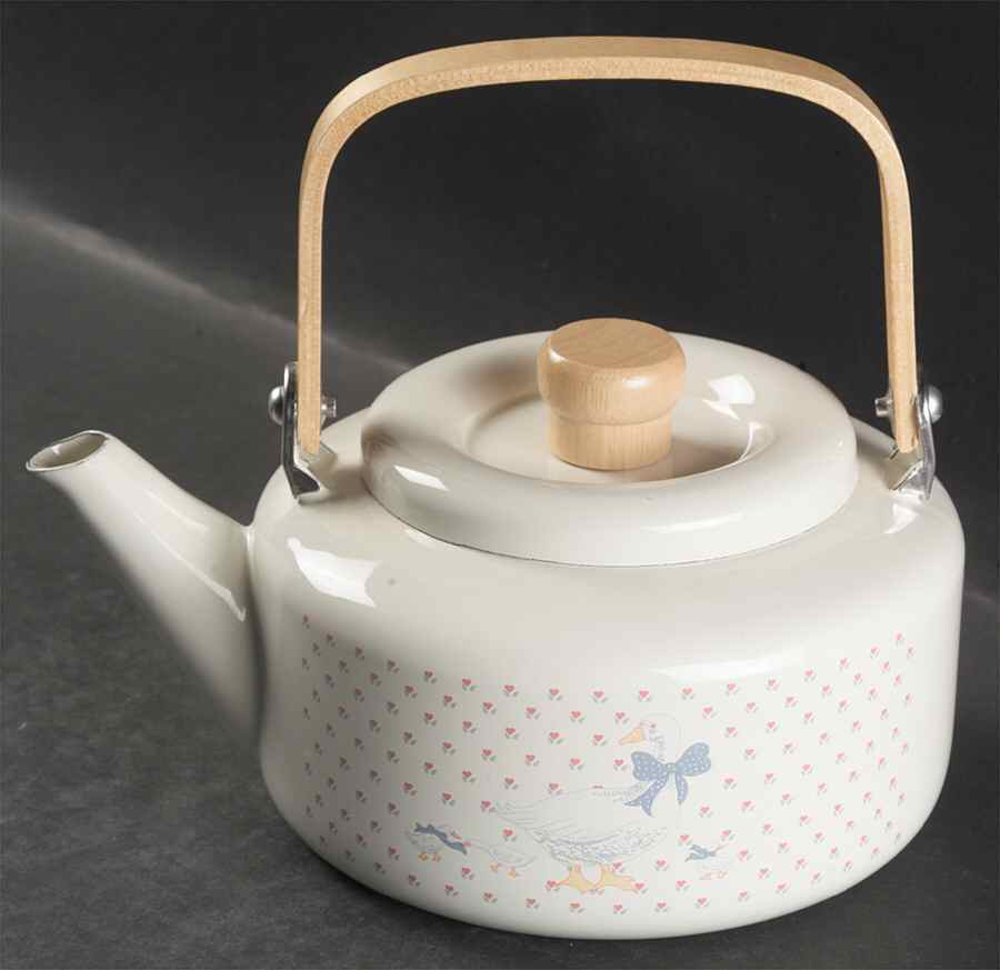 Aunt Rhody Metal Kettle & Lid by Brick Oven-1