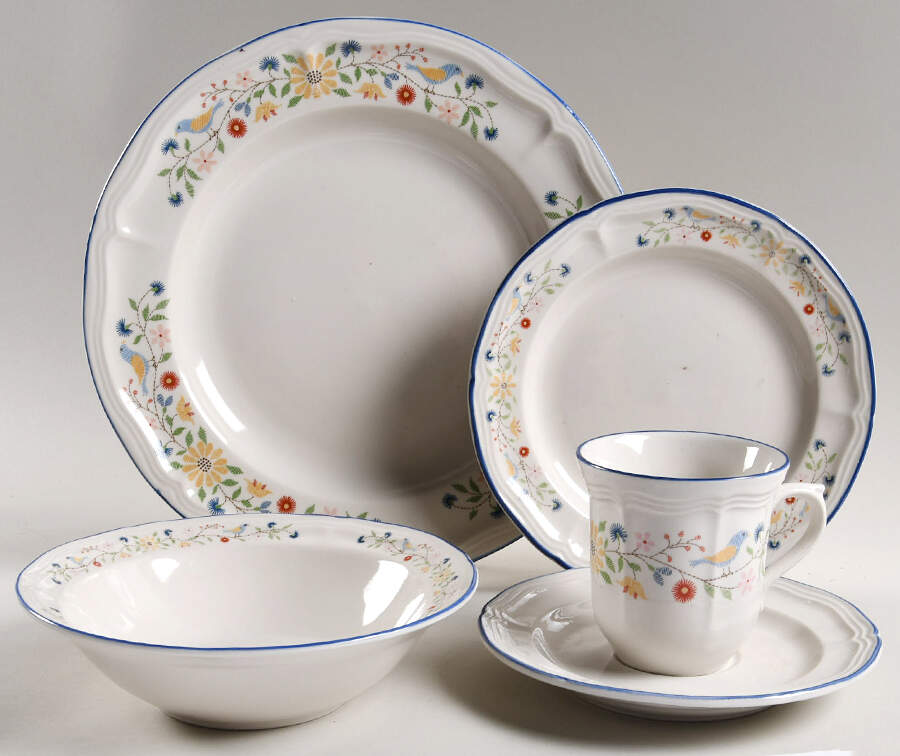 Heritage 5 Piece Place Setting by Brick Oven-1
