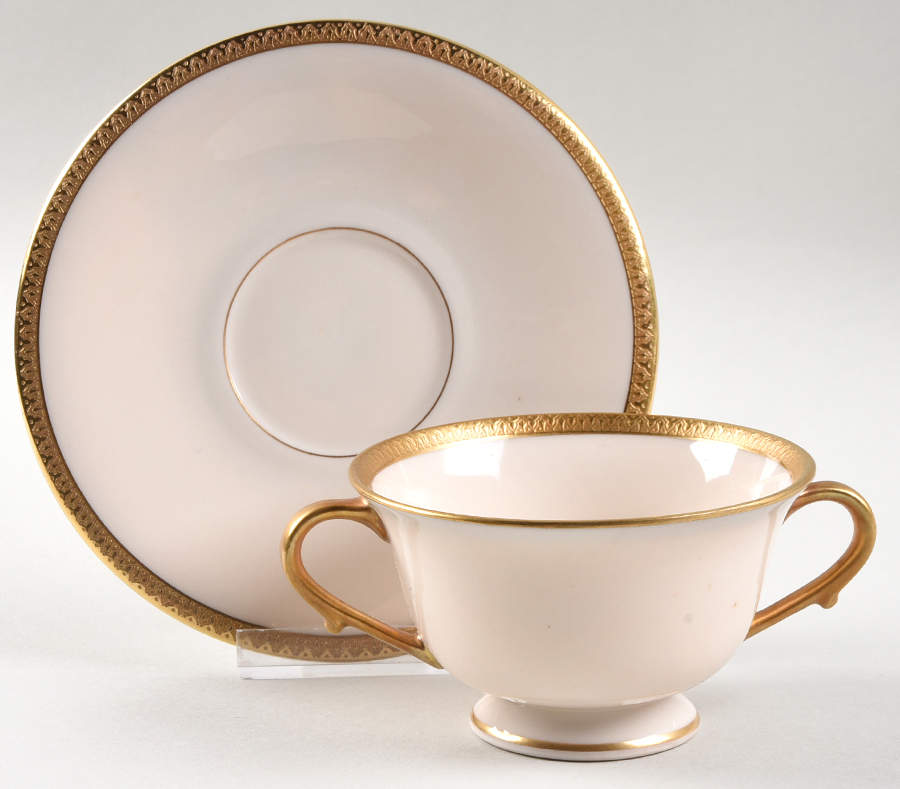 A4 (USA) Bouillon Cup & Saucer by Morgan Belleek (USA)-1